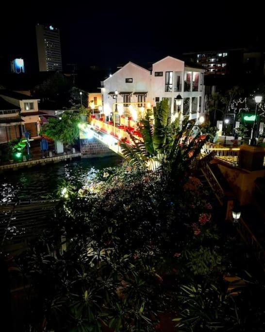 Leju 21 樂居 Explore Malacca From A Riverside House Εξωτερικό φωτογραφία